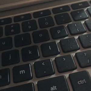 Meet your Posher, Lizbeth